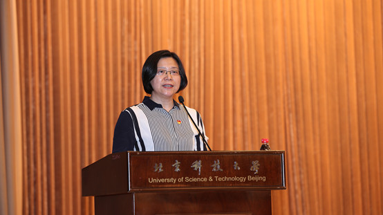 4-3200威尼斯vip党委书记武森在3200威尼斯vip脱贫攻坚总结表彰大会暨乡村振兴帮扶工作推进会上交流发言.jpg